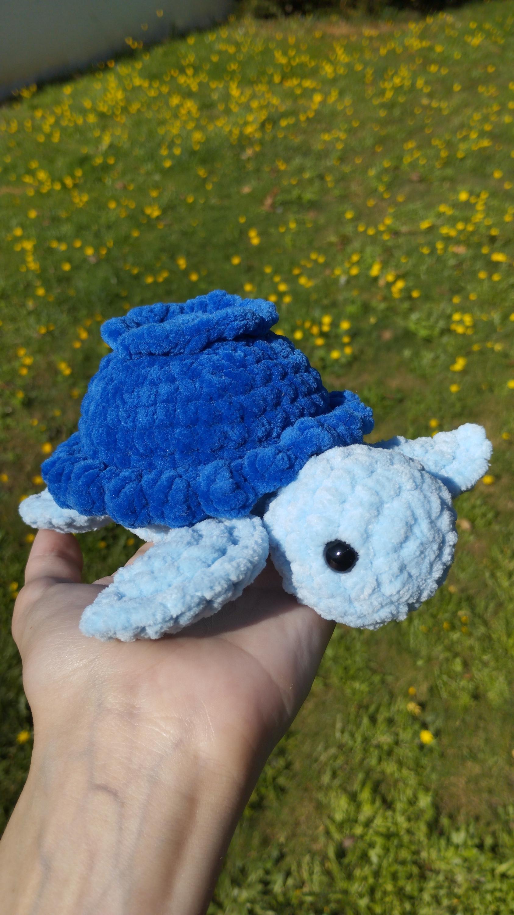 Peluche tortue myrtille
