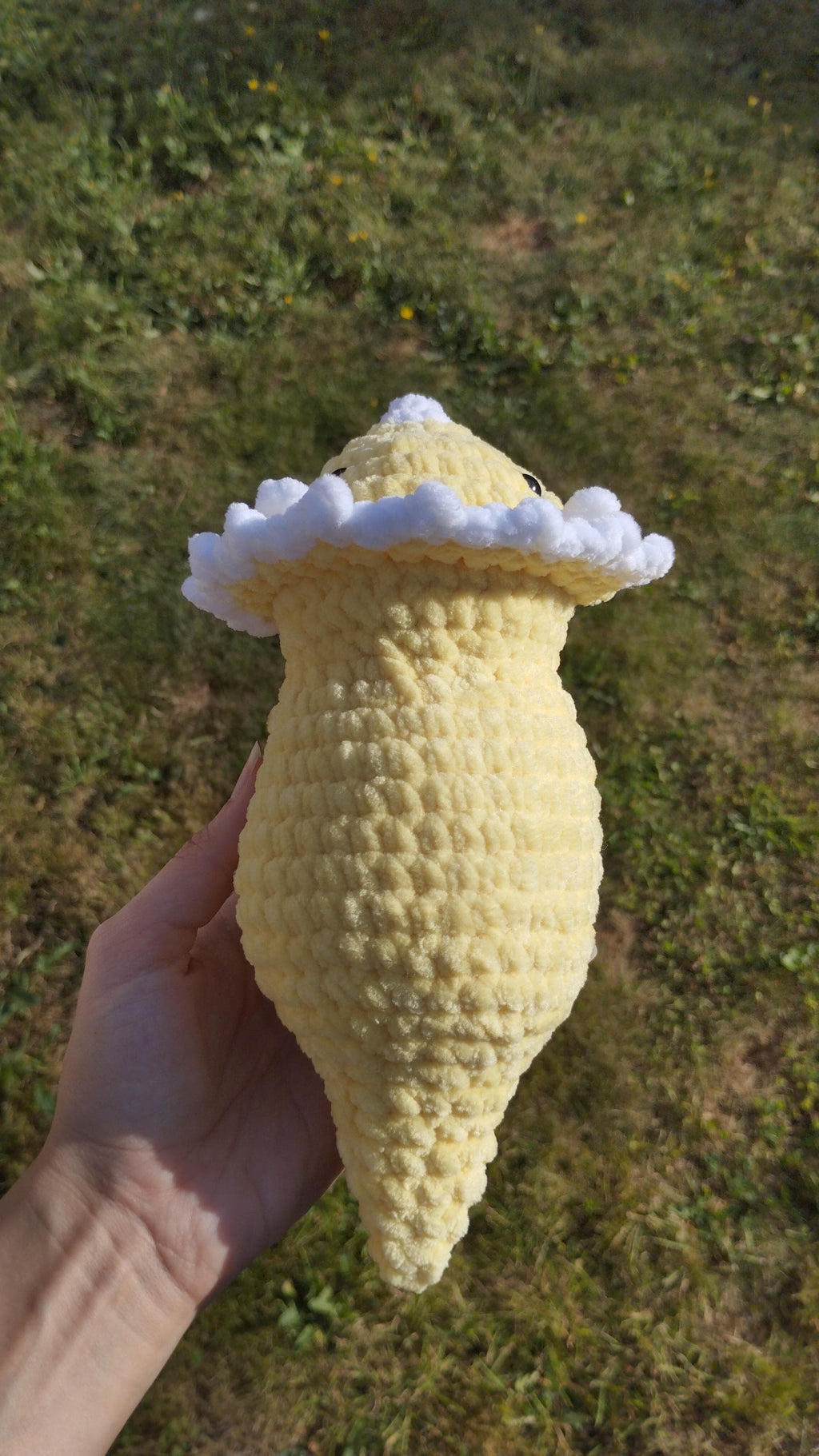 Peluche triceratops personnalisable au crochet