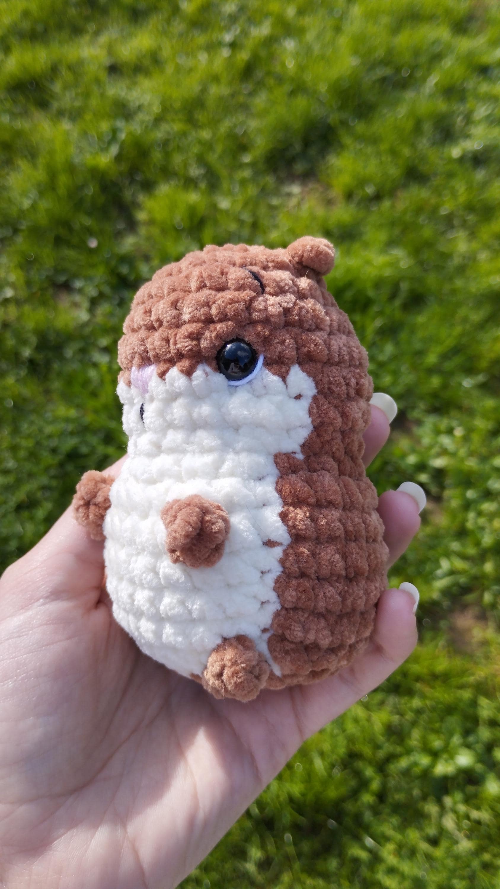 Peluche hamster au crochet