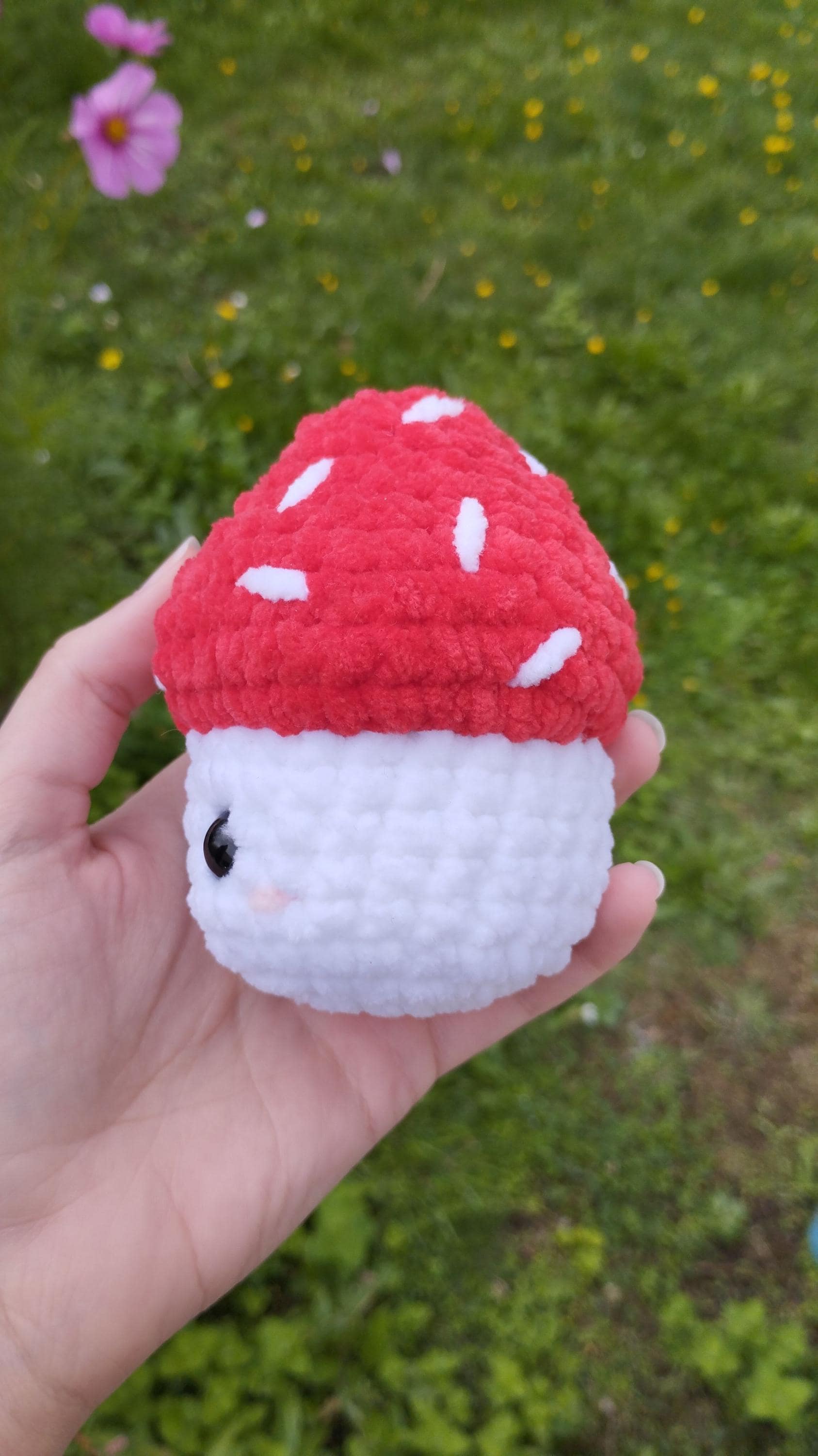 Peluche champignon au crochet