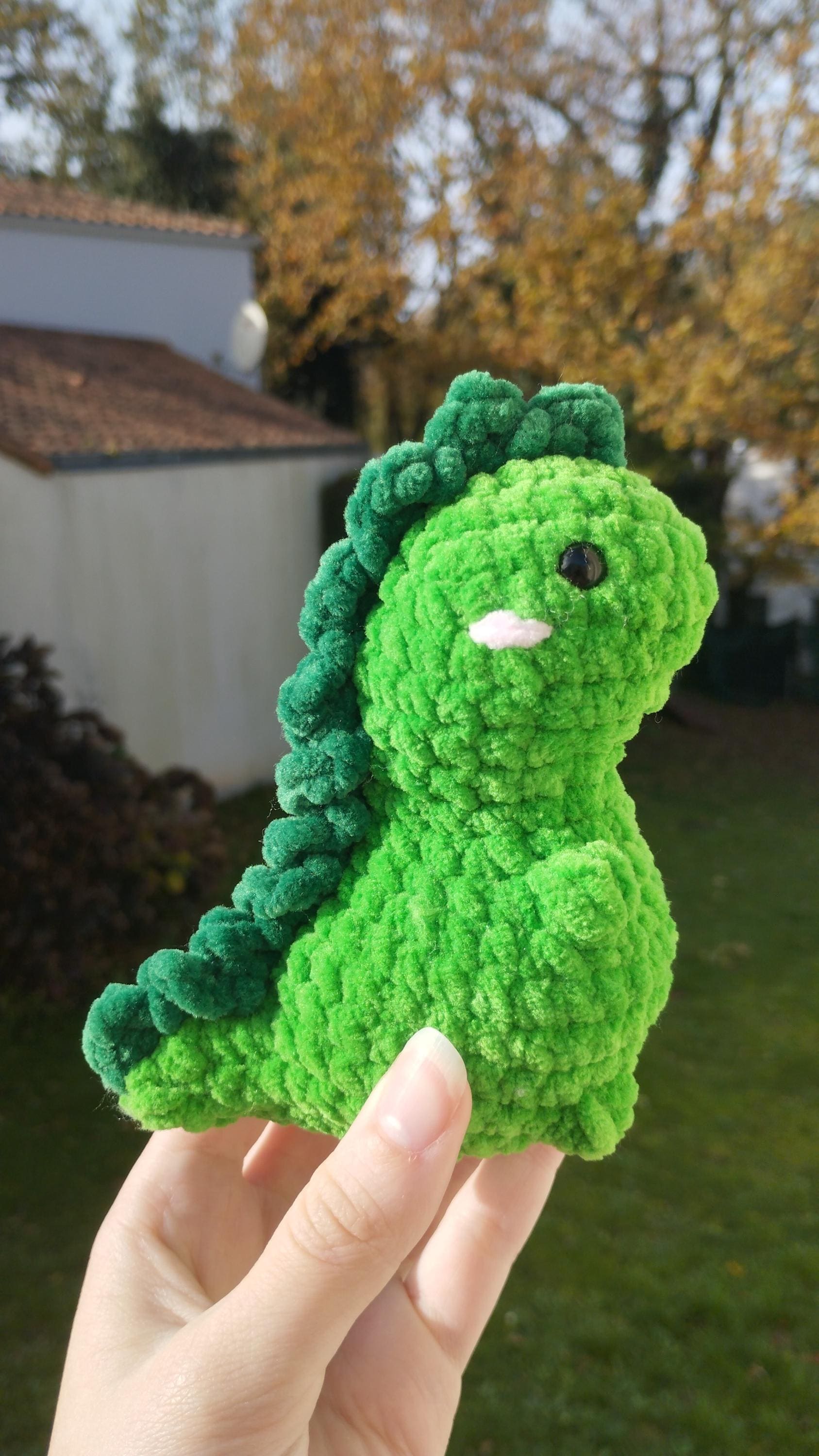 Peluche dinosaure au crochet