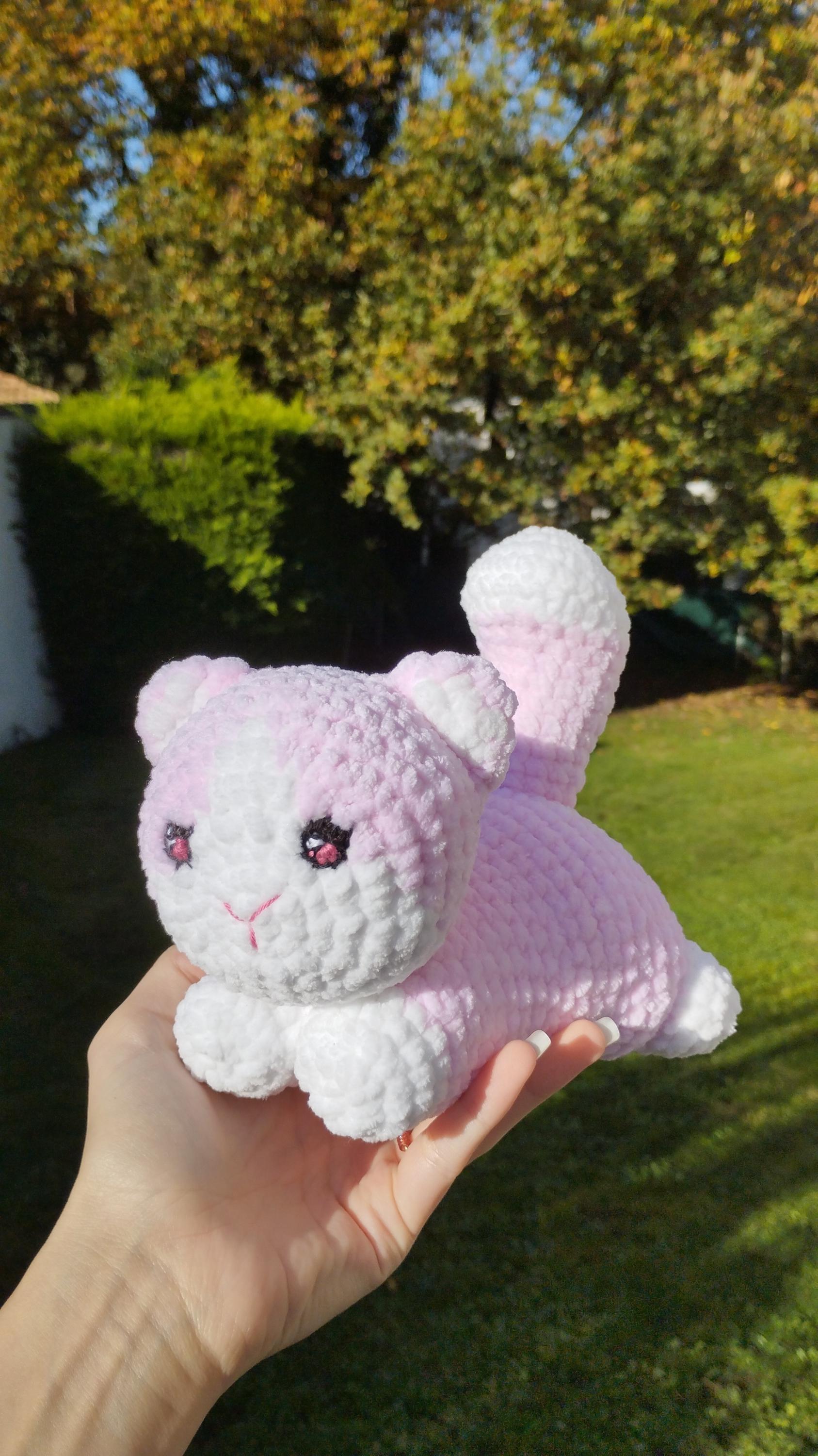 Peluche chat au crochet